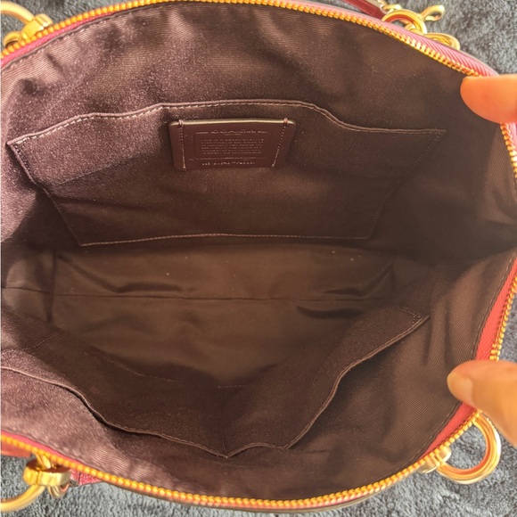 Coach Metallic Red Leather Women's Bag - Picture 5 of 6